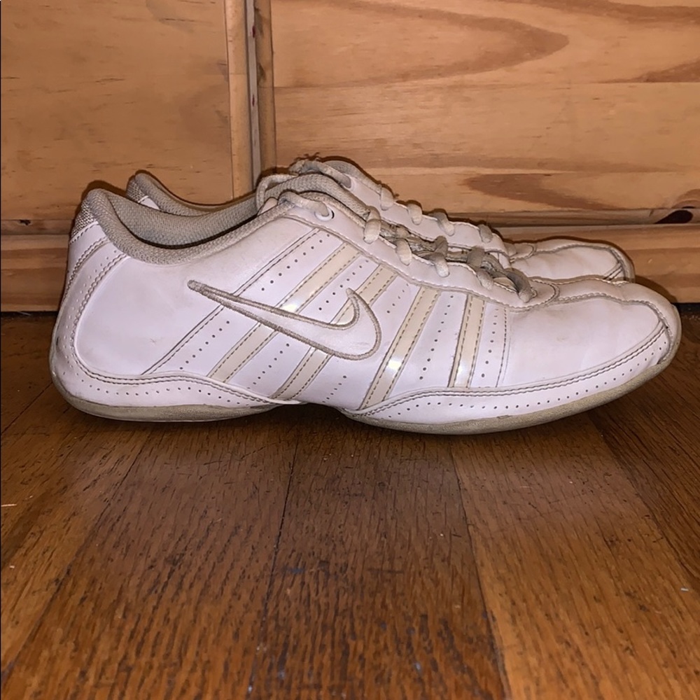 Nike Cheerleading Shoes size 6
